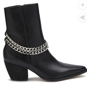 Matisse Caty Boot With Chain